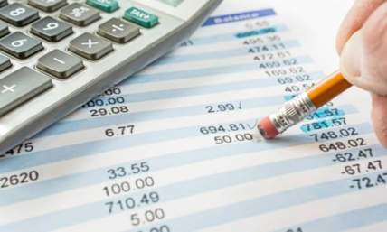 Ensuring Pay Stub Accuracy in Payroll Processing